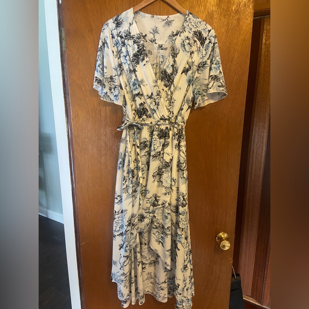 Floral high-low maxi dress
